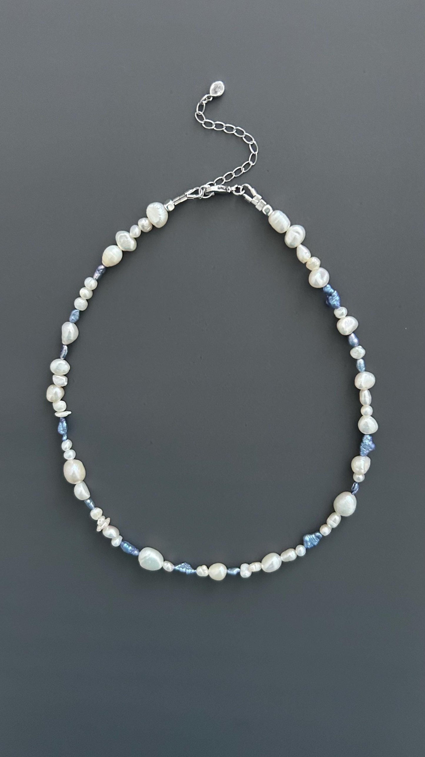 Baroque Pearl Choker Necklace: Delicate Freshwater Beaded Jewelry