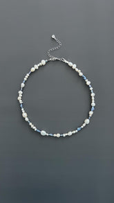 Baroque Pearl Choker Necklace: Delicate Freshwater Beaded Jewelry