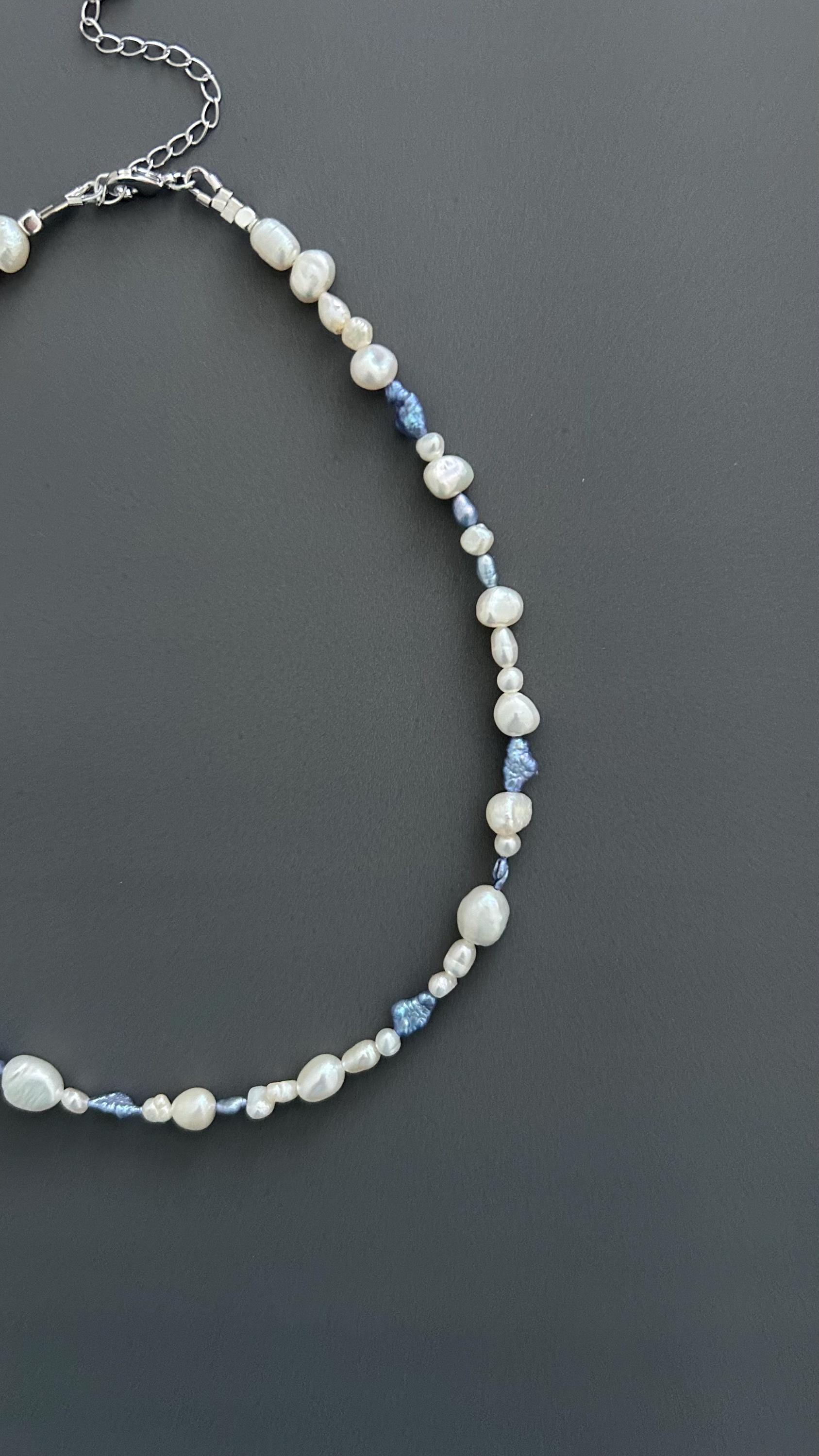 Baroque Pearl Choker Necklace: Delicate Freshwater Beaded Jewelry