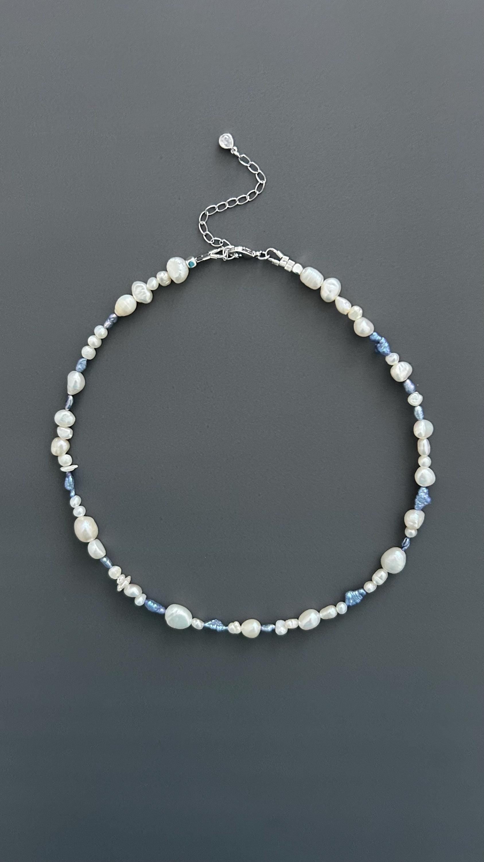 Baroque Pearl Choker Necklace: Delicate Freshwater Beaded Jewelry