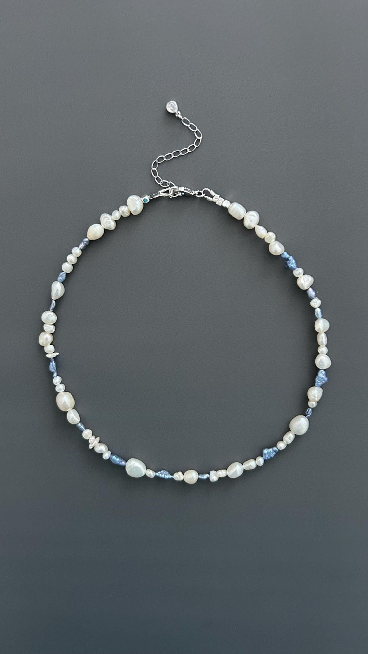 Baroque Pearl Choker Necklace: Delicate Freshwater Beaded Jewelry