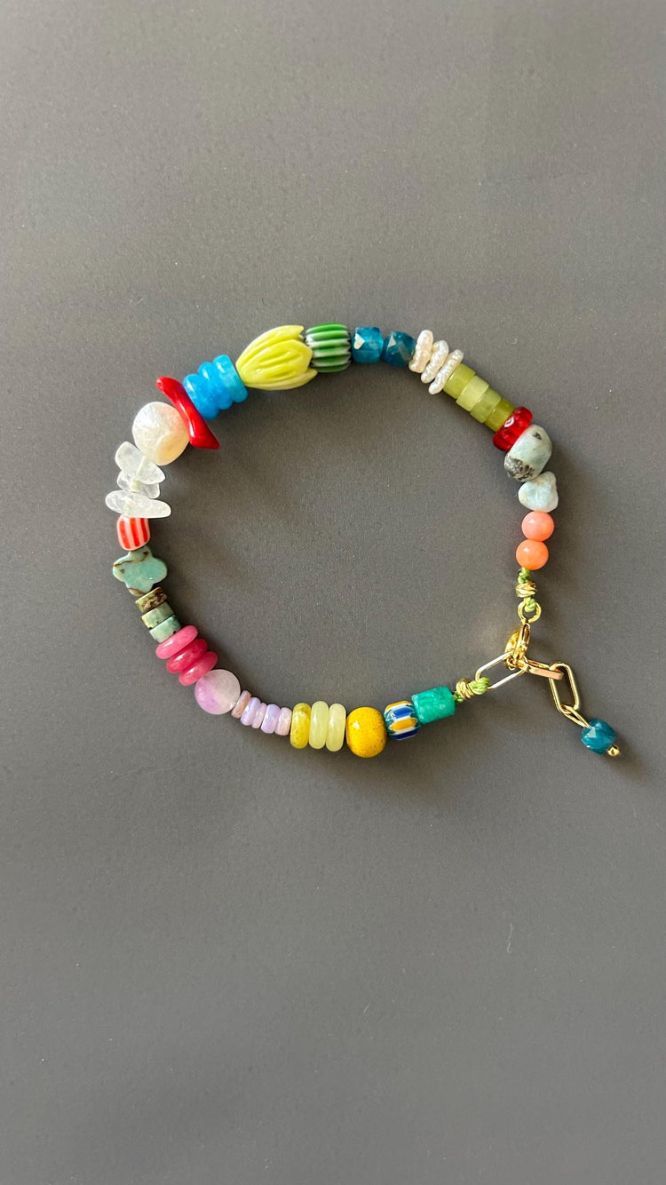 Colorful Beaded Bracelet, Handmade Valentine’s Day Gift, Boho Bracelet for Her, Unique Friendship Jewelry, Artisan Beads