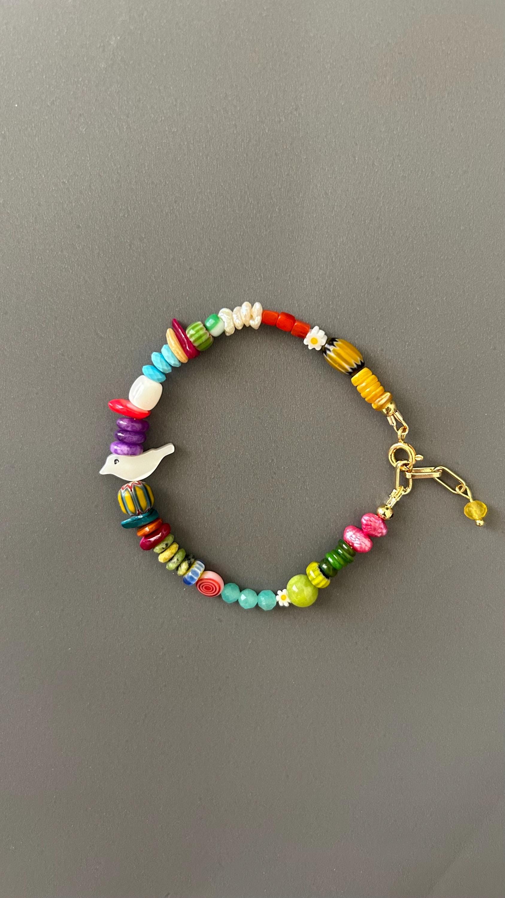 Handmade Bird Charm Bracelet - Boho Daisy Bead Adjustable Stackable Memory Wire Bracelet