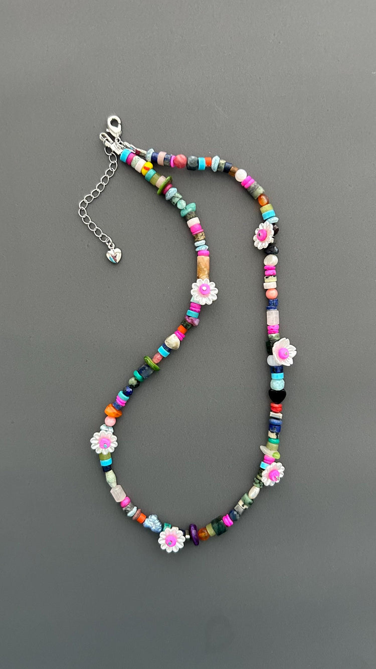 Colorful Flower Beaded Necklace | Boho Gemstone Necklace | Handmade Daisy Jewelry | Summer Layering Necklace | Festival Jewelry Gift